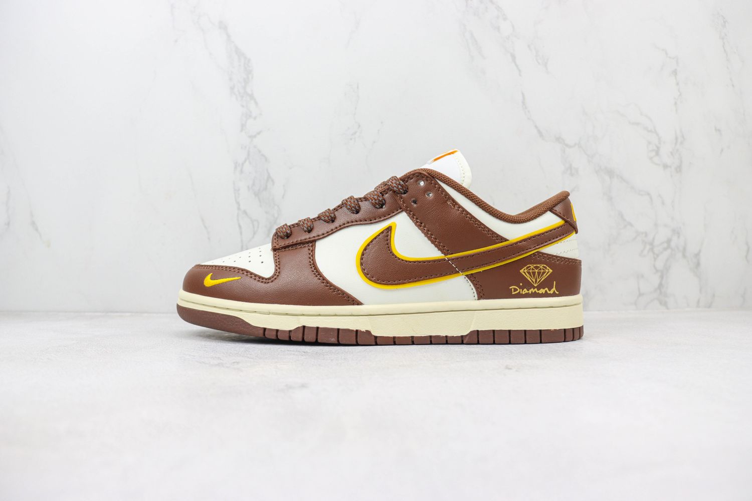 Nike Dunk Low Cacao Wow Gold