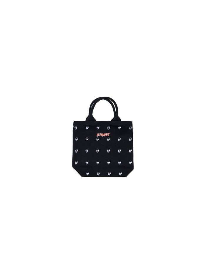 https://cdn.zochil.shop/8166a6e1-281f-4d73-8882-9659a6d88b50_t700.jpg