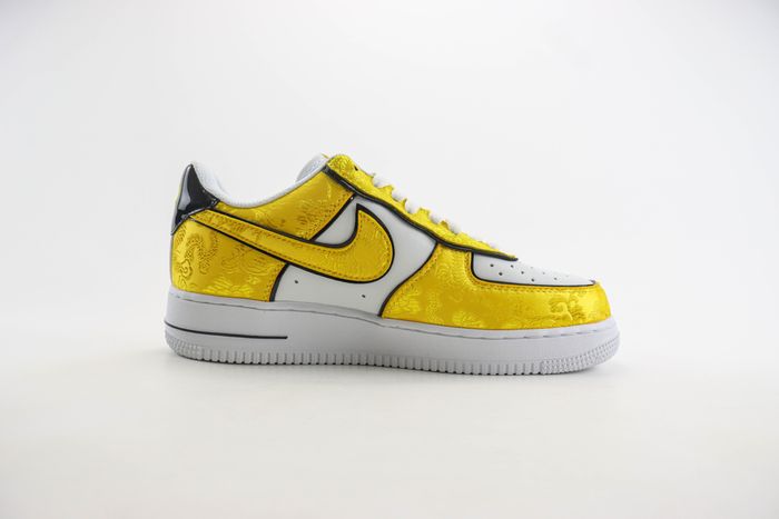 Nike Air Force 1 Low 235