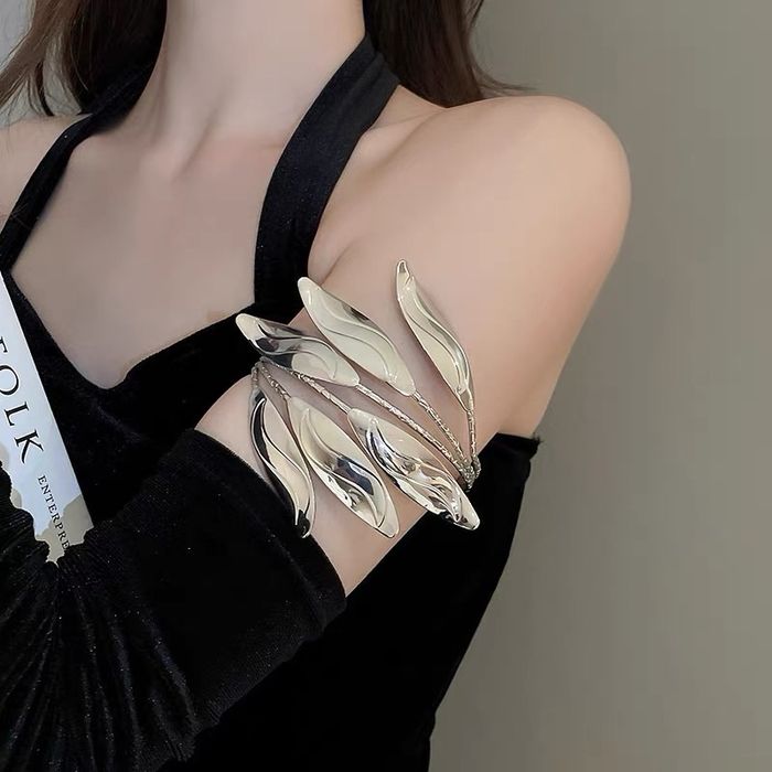 Бугалганы гоёл мөнгөлөг