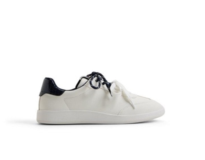 STELLYA-120-WHITE/NAVY-L Perf Shoes