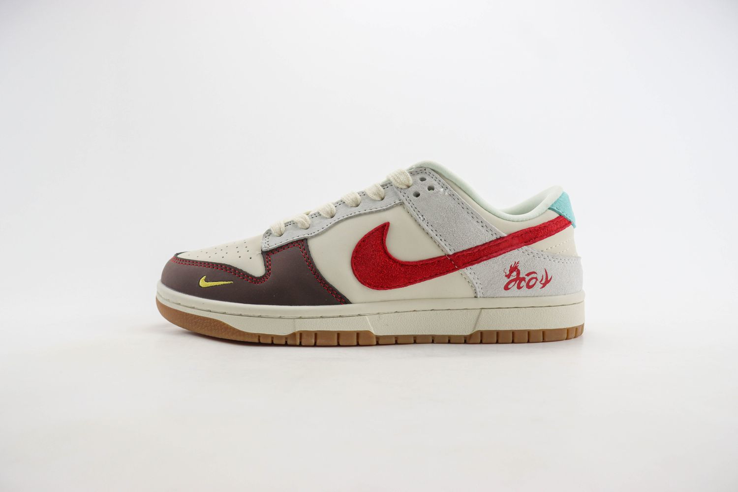 Nike SB Dunk Low 175