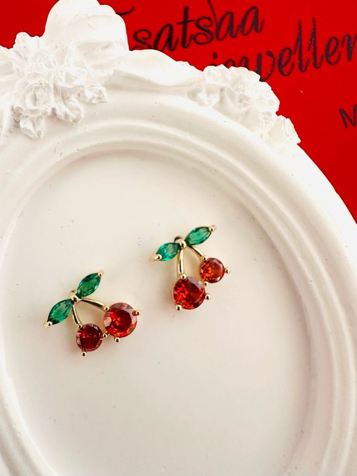 Cherry-тэй ээмэг