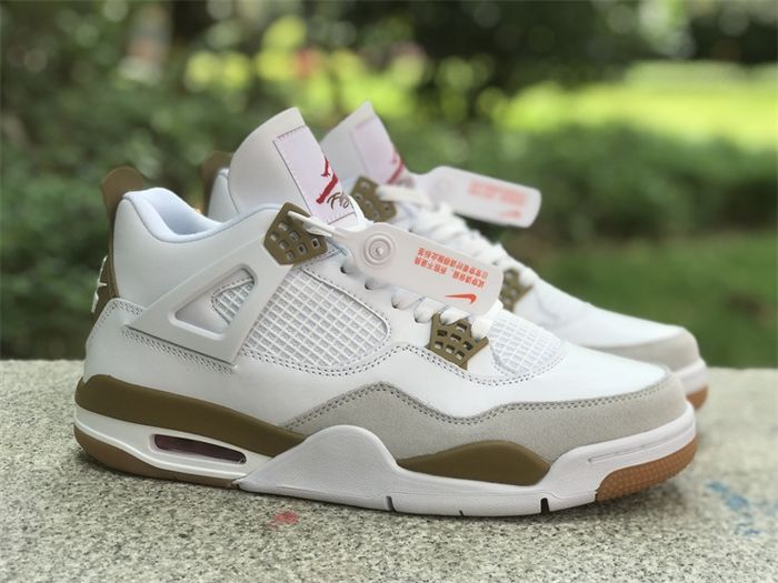 Jordan 4 Retro SB 