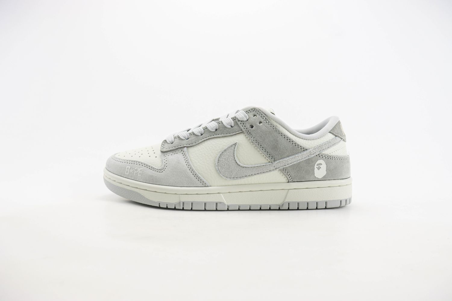 Nike SB Dunk Low x BAPE 08