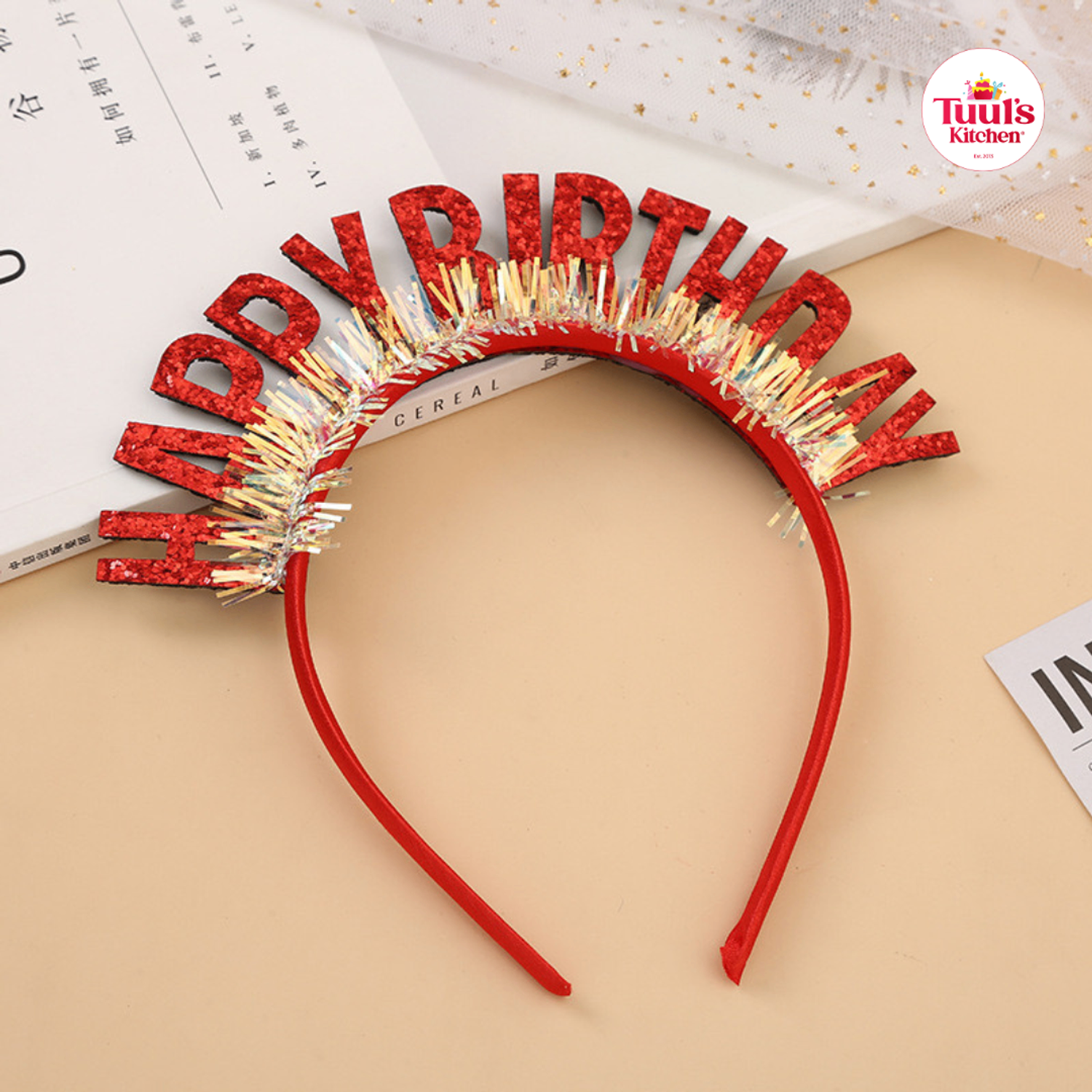 Гэрэлтэй, улаан бичигтэй нарийн даруулга