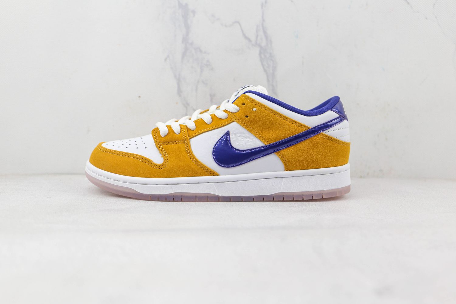 Nike SB Dunk Low Laser Orange 