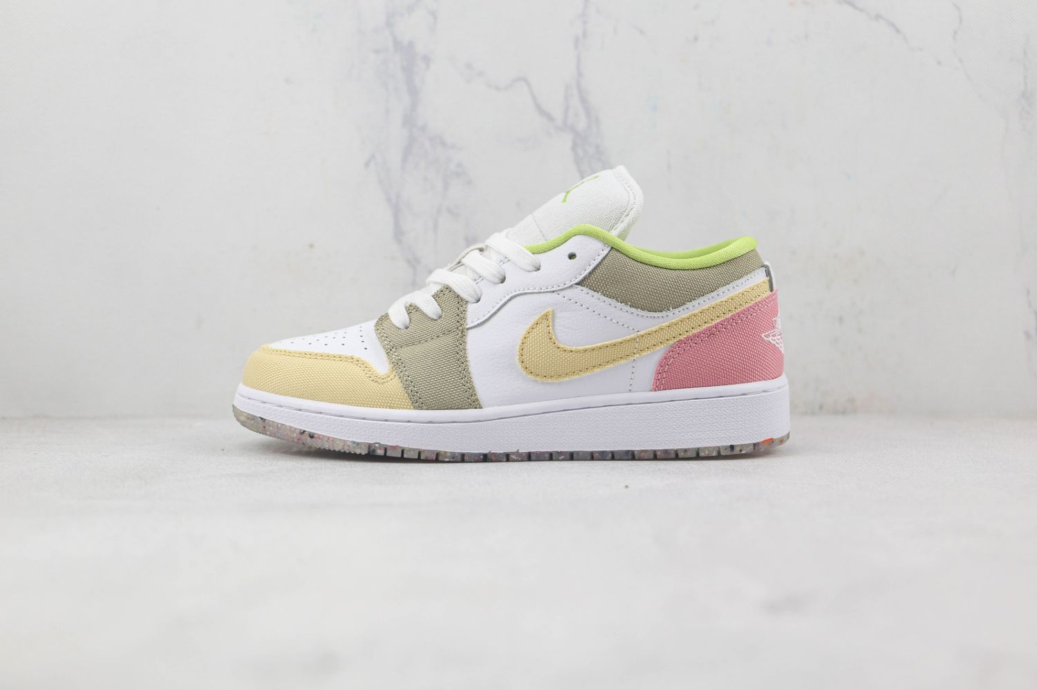 Jordan 1 Low Pastel Grind Vivid Green (GS)