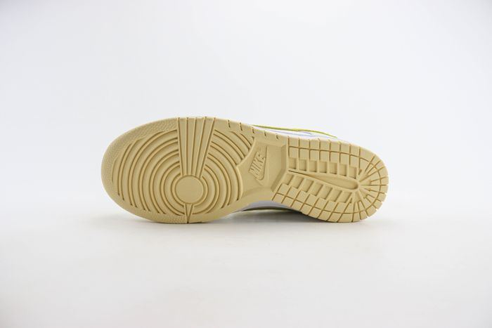 Nike Dunk Low Yellow Strike