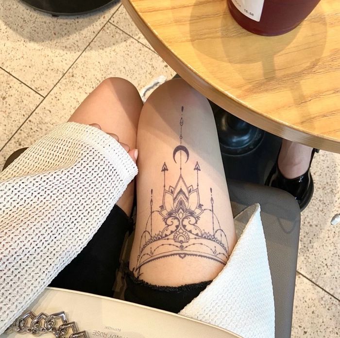 Гуяны шивээс #2 | Thighs Tattoo 