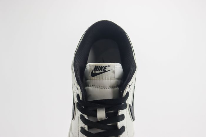 Nike SB Dunk Low x NYC 