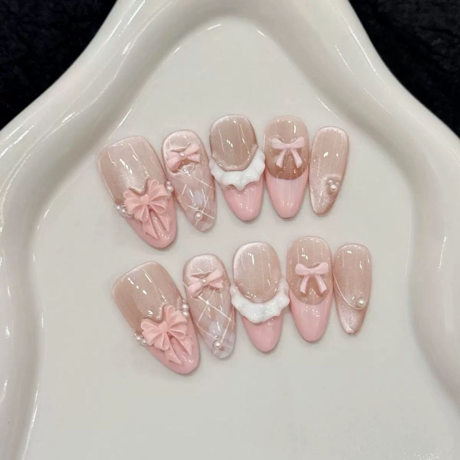 Наадаг хумс 