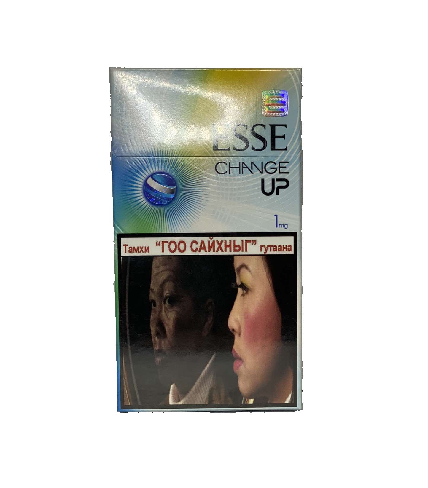 Әйелдің қисық киска суреті