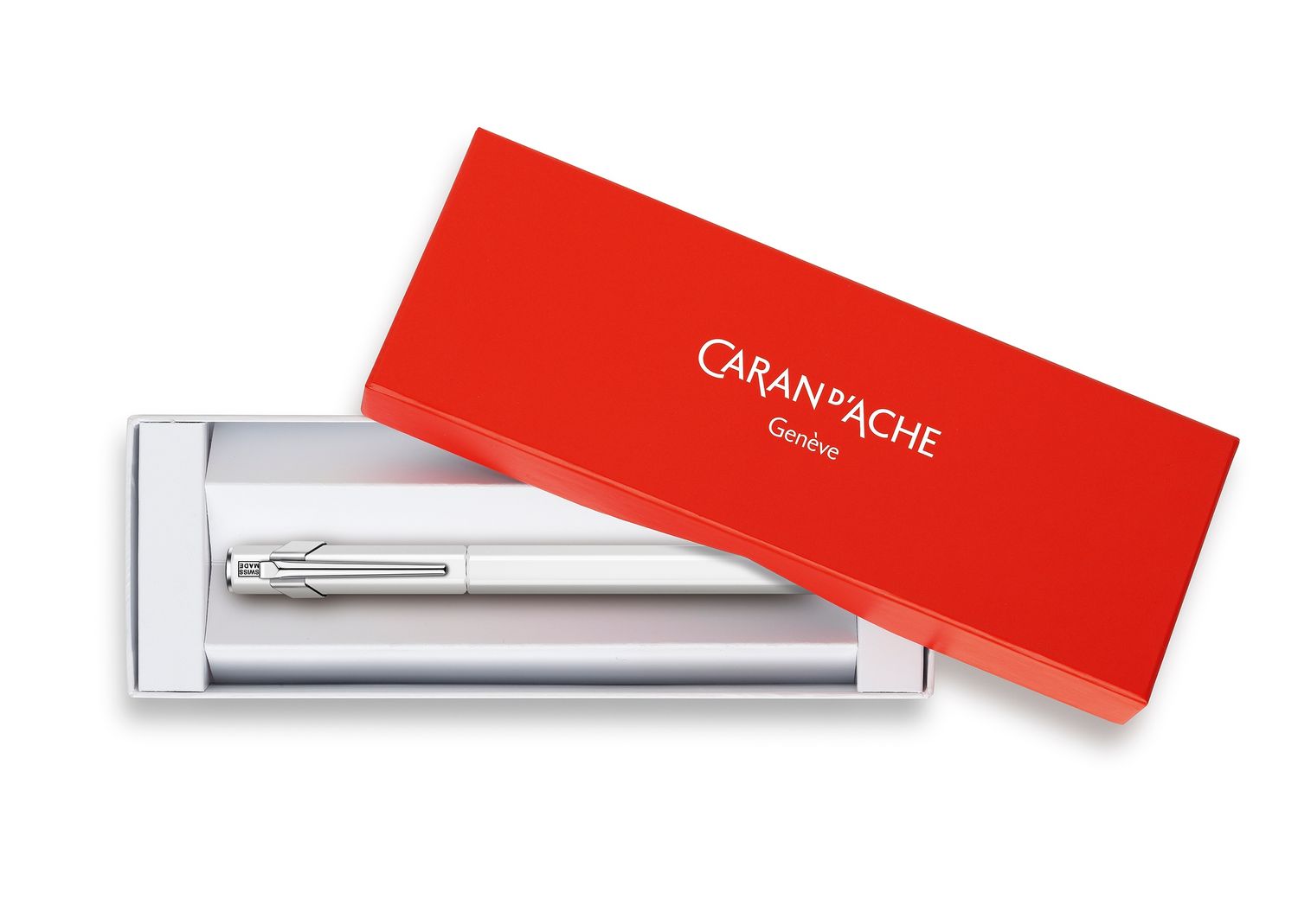 Caran d'Ache  849 Fountain Pen White Medium Nib 