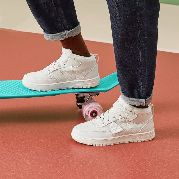 Дотортой пүүз