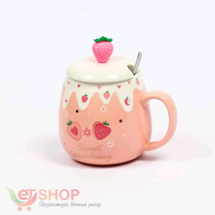 Сэнжтэй соруултай шаазан аяга