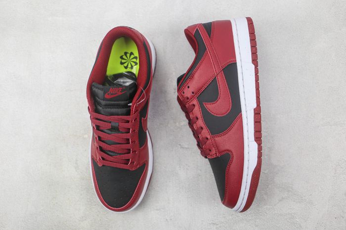Nike Dunk Low Next Nature Black/Team Red