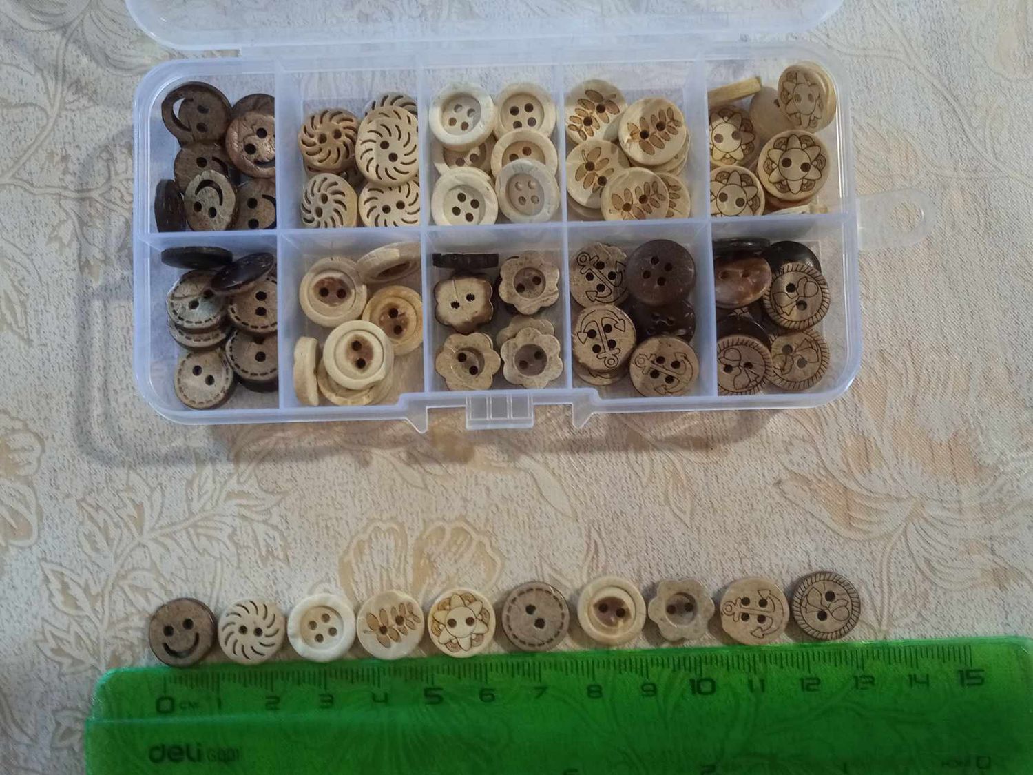 жижиг модон товч