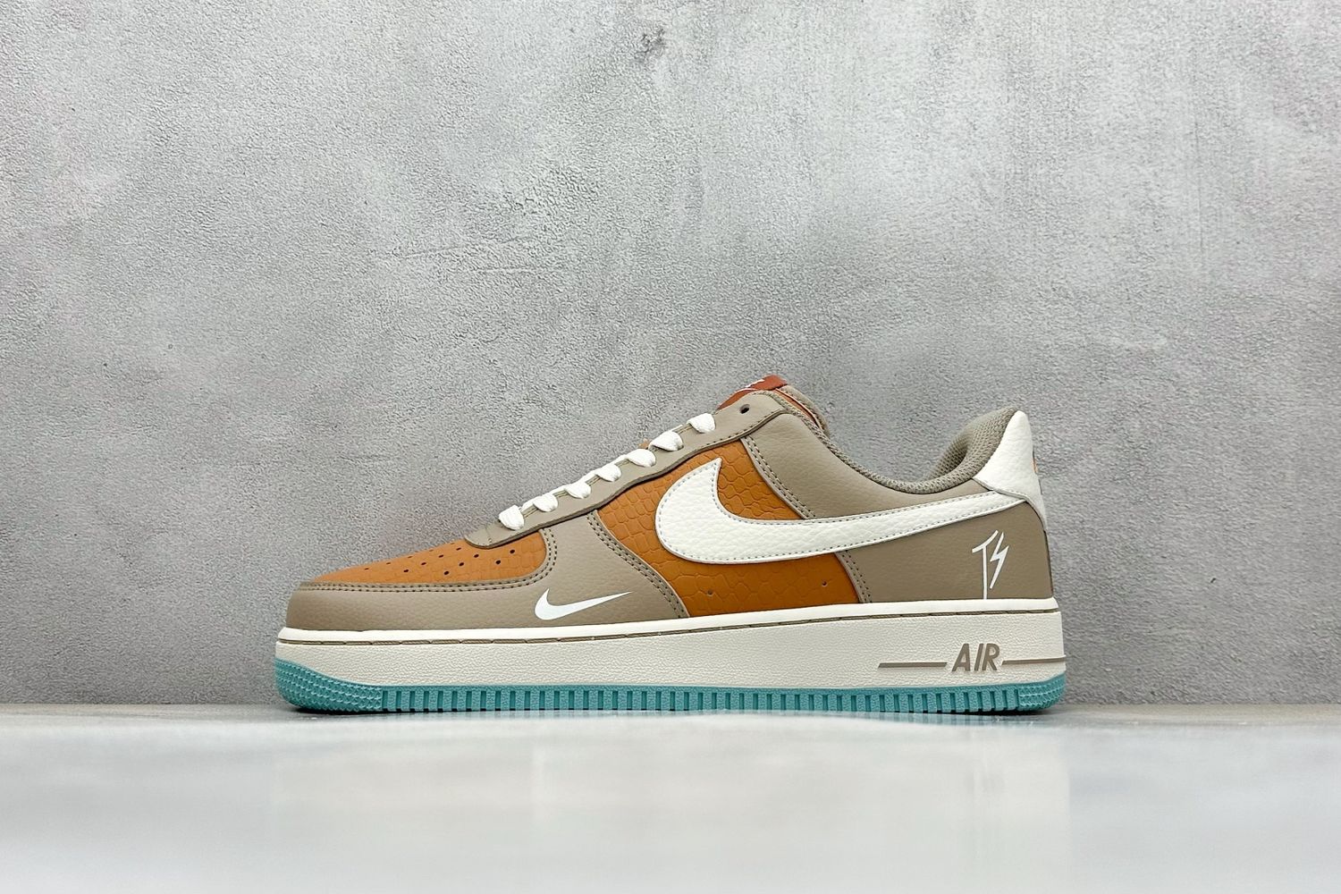 Nike Airforce 1 Low x Ts 01