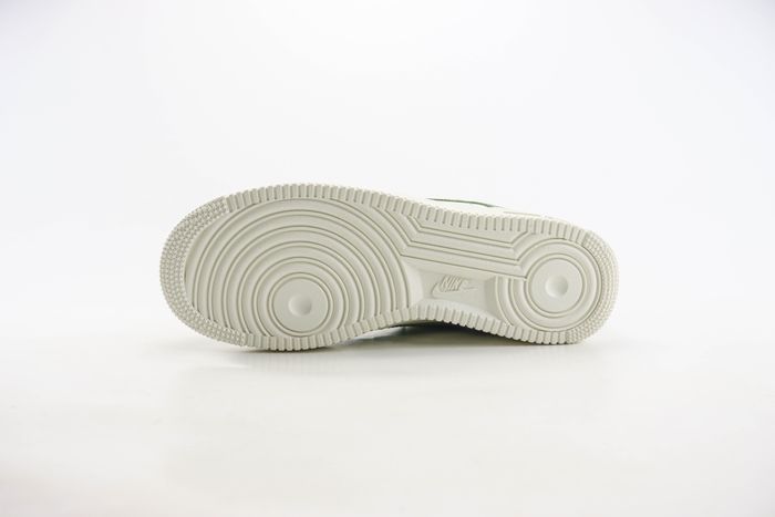 Nike Air Force 1 Low 106