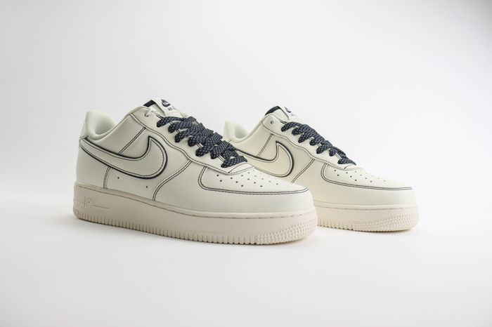 Nike Air Force 1 Low 334