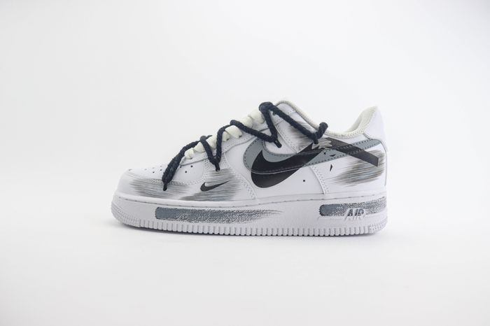 Nike Air Force 1 Low 323