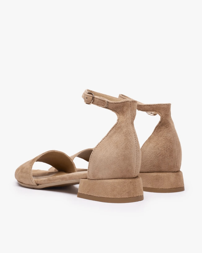 SANDALS / Сандал 