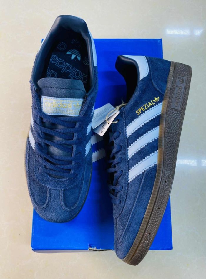 Adidas Spezial