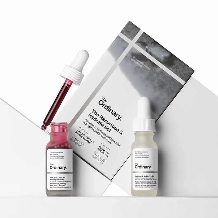 THE RESURFACE & HYDRATE SET