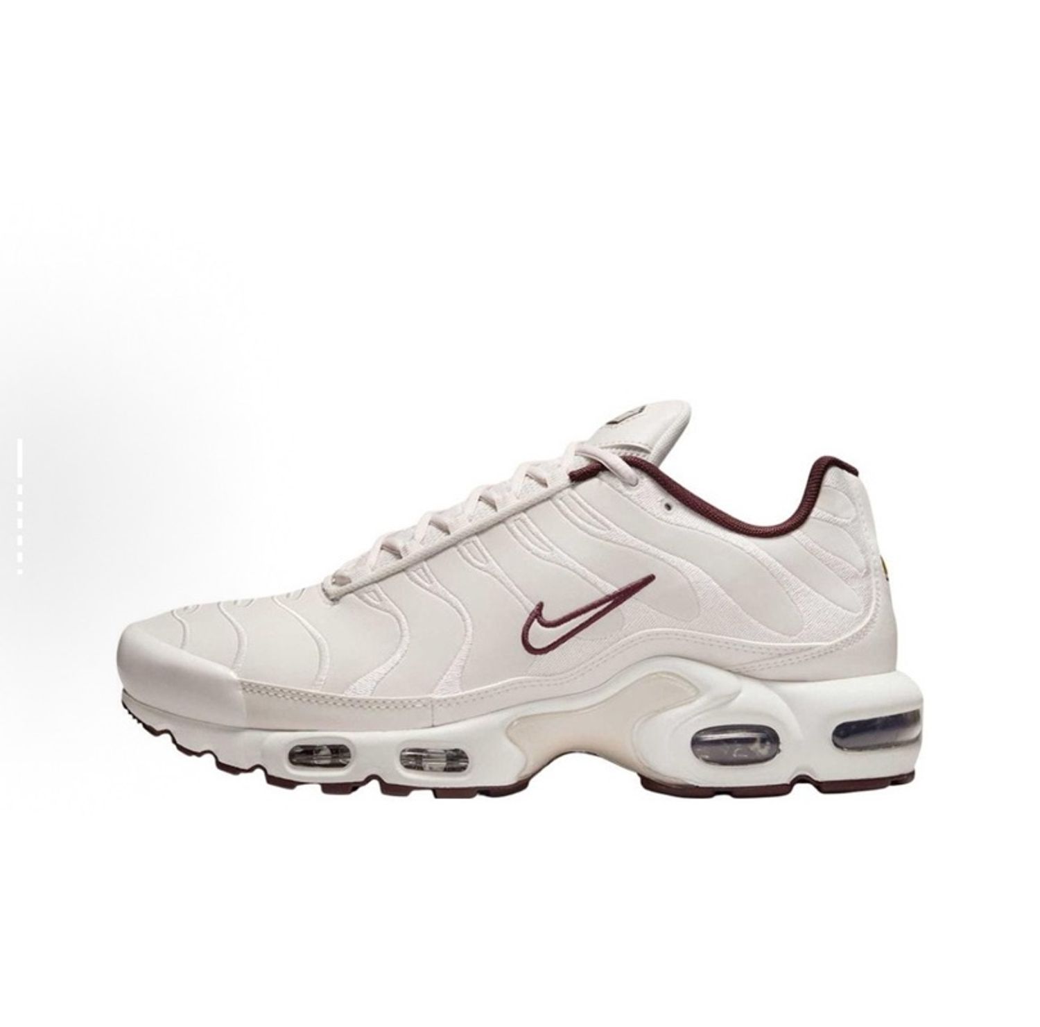 Nike Air Max Plus PRM "Phantom Burgundy Crush"