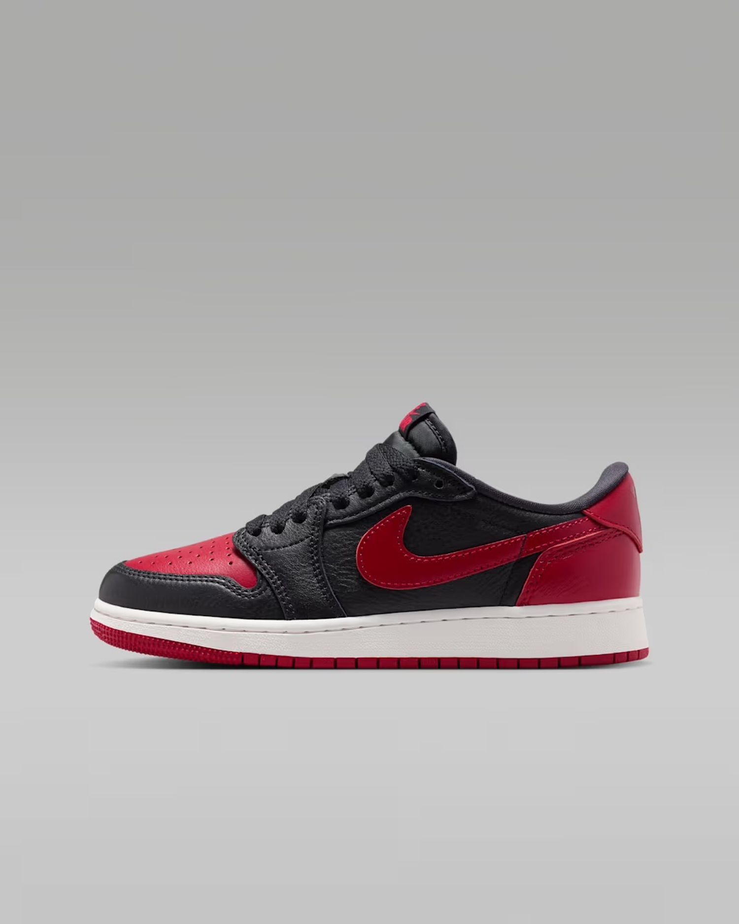 Air Jordan 1 Retro Low OG 'Banned'