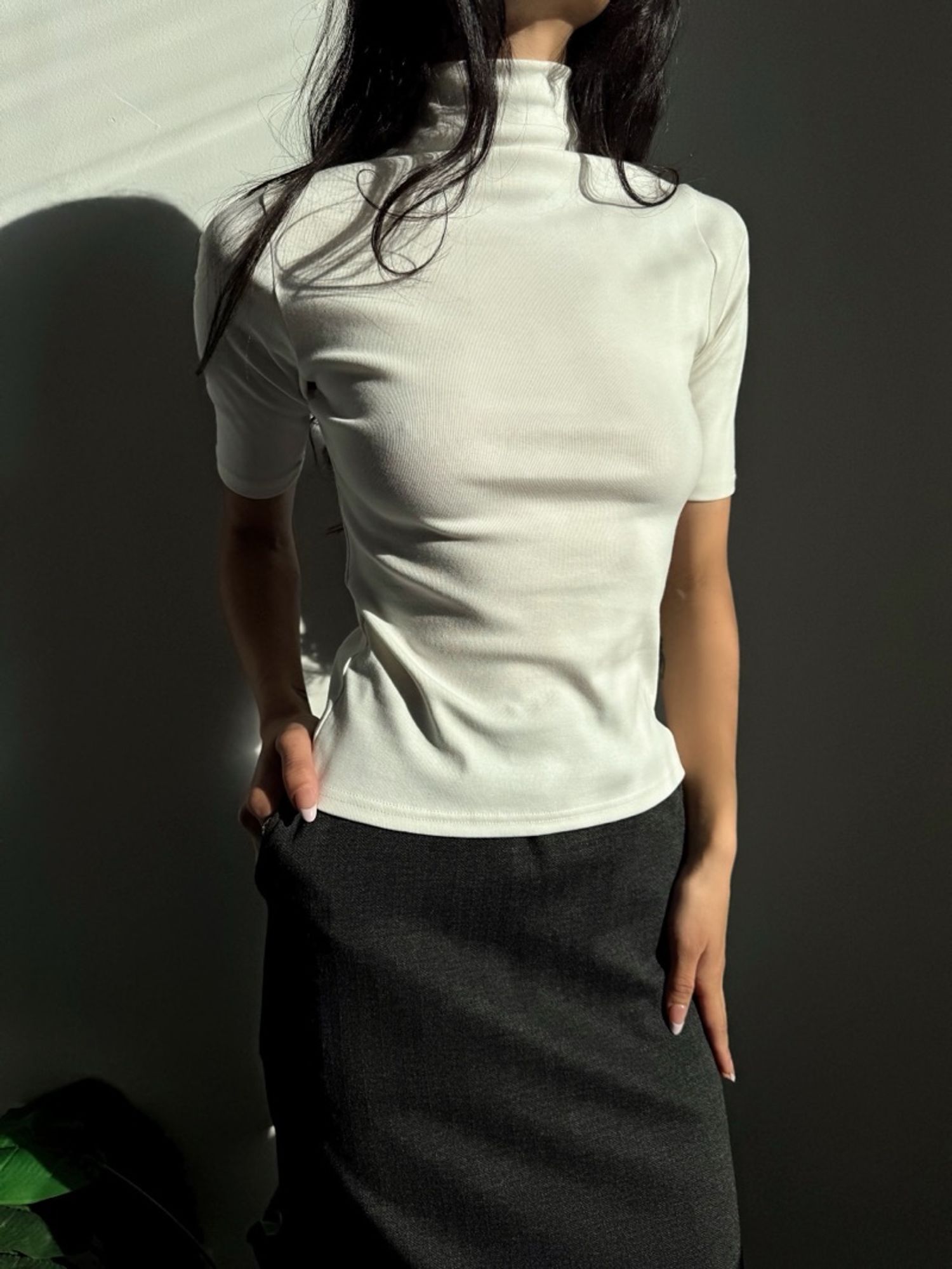 Turtleneck midi sleeve top