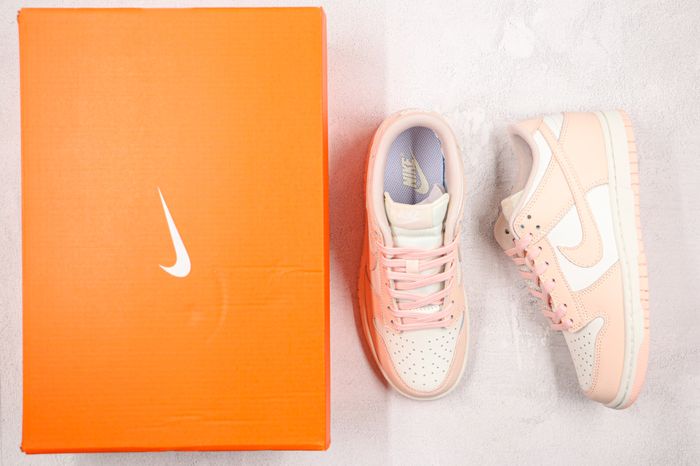 Nike Dunk Low "Orange Pearl"