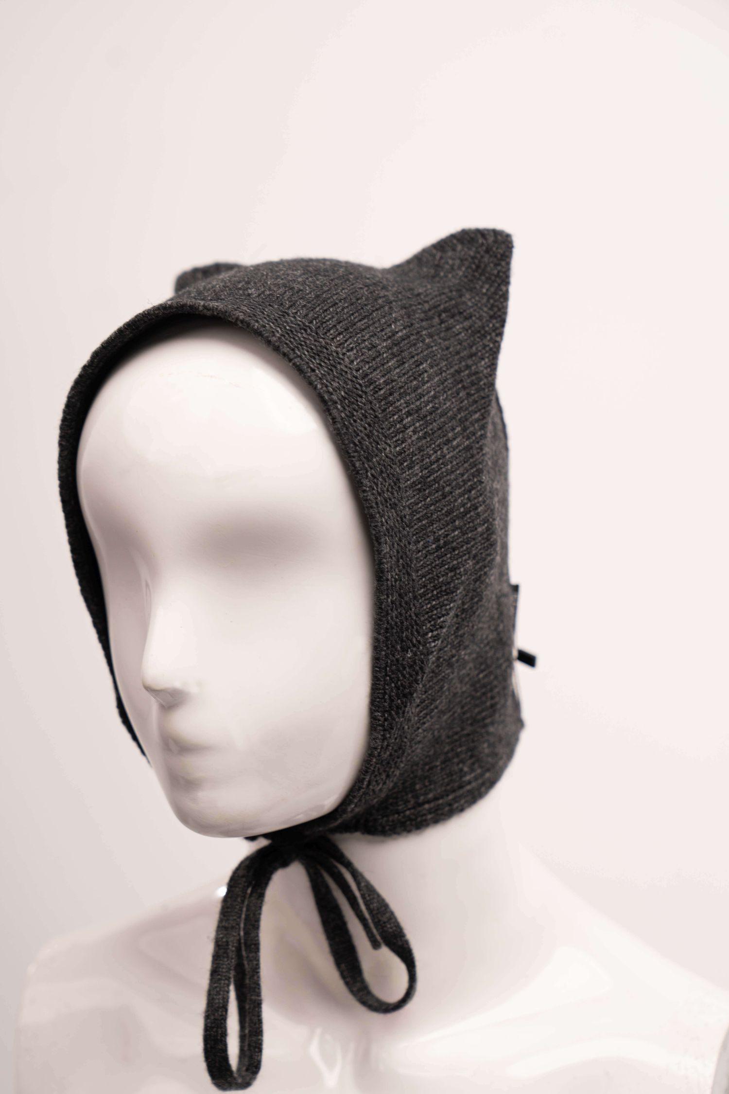 catty hat