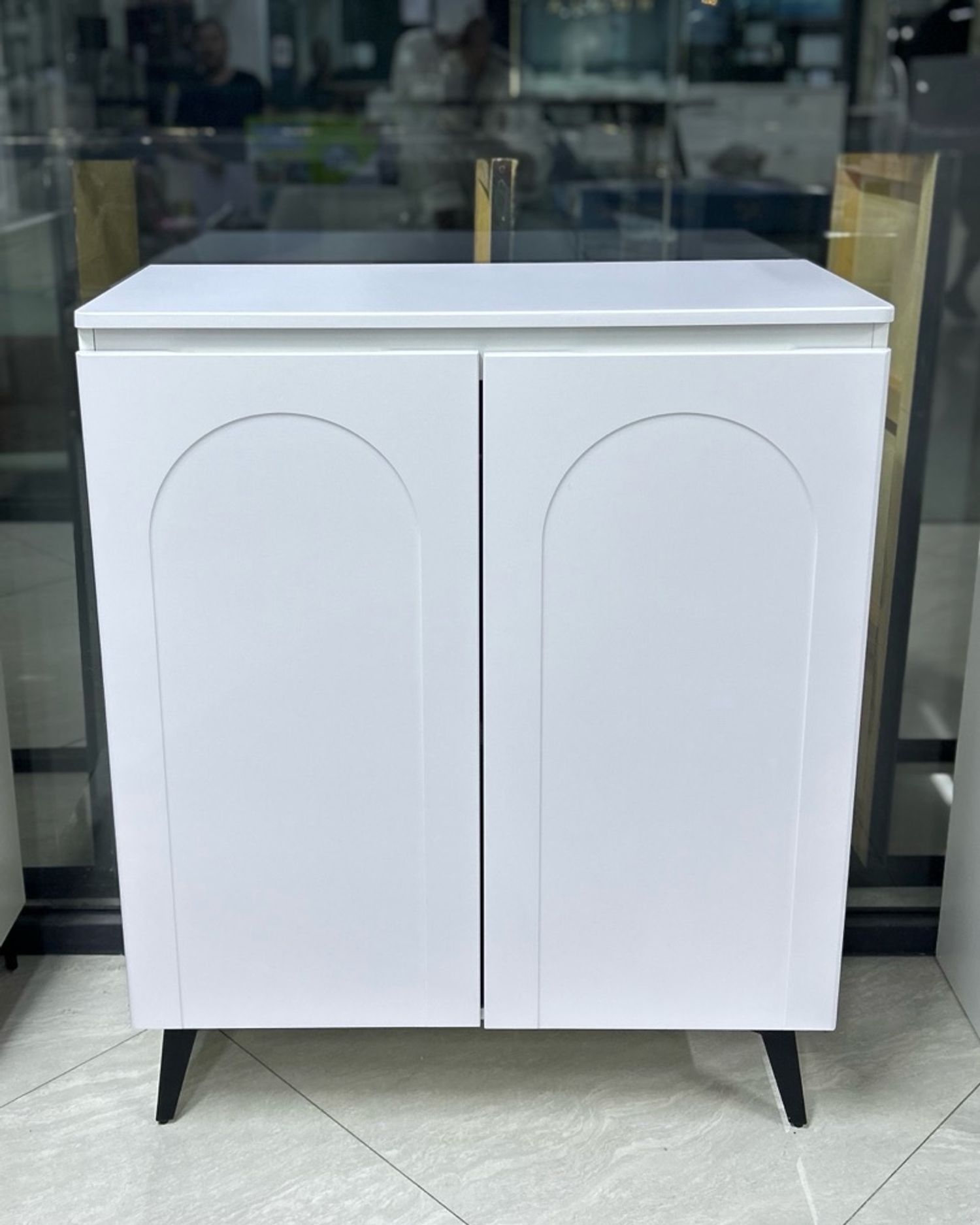 33тай цагаан тавиур 