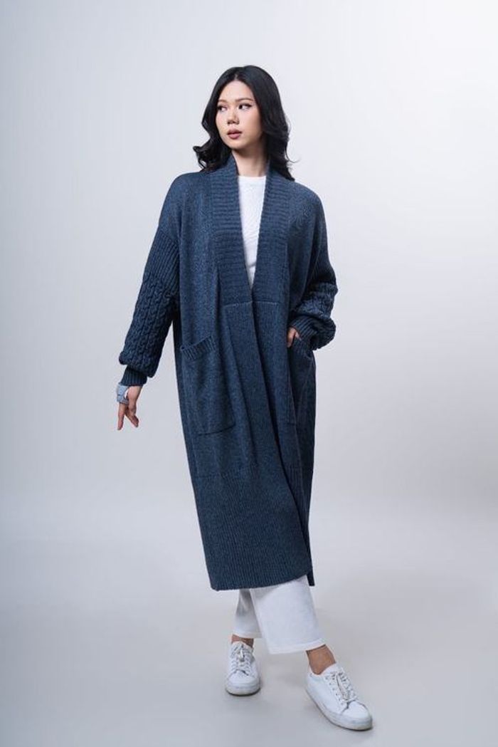 Сүлжмэл ноосон пальто