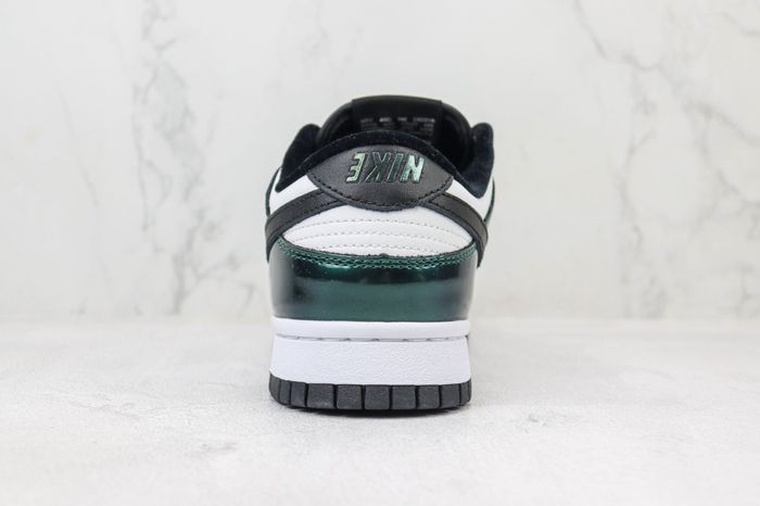Nike WMNS Dunk Low SE Just Do It Black