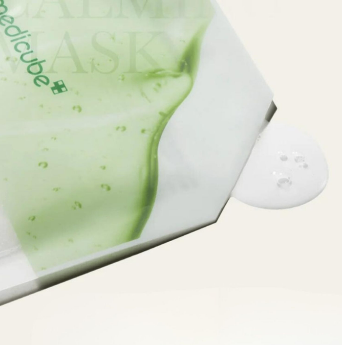 MEDICUBE SUPER CICA CALMING MASK 