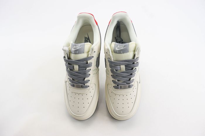 Nike Air Force 1 Low x Stussy 120