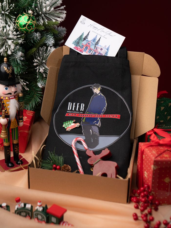 Цүнхтэй бэлгийн багц /аягагүй/