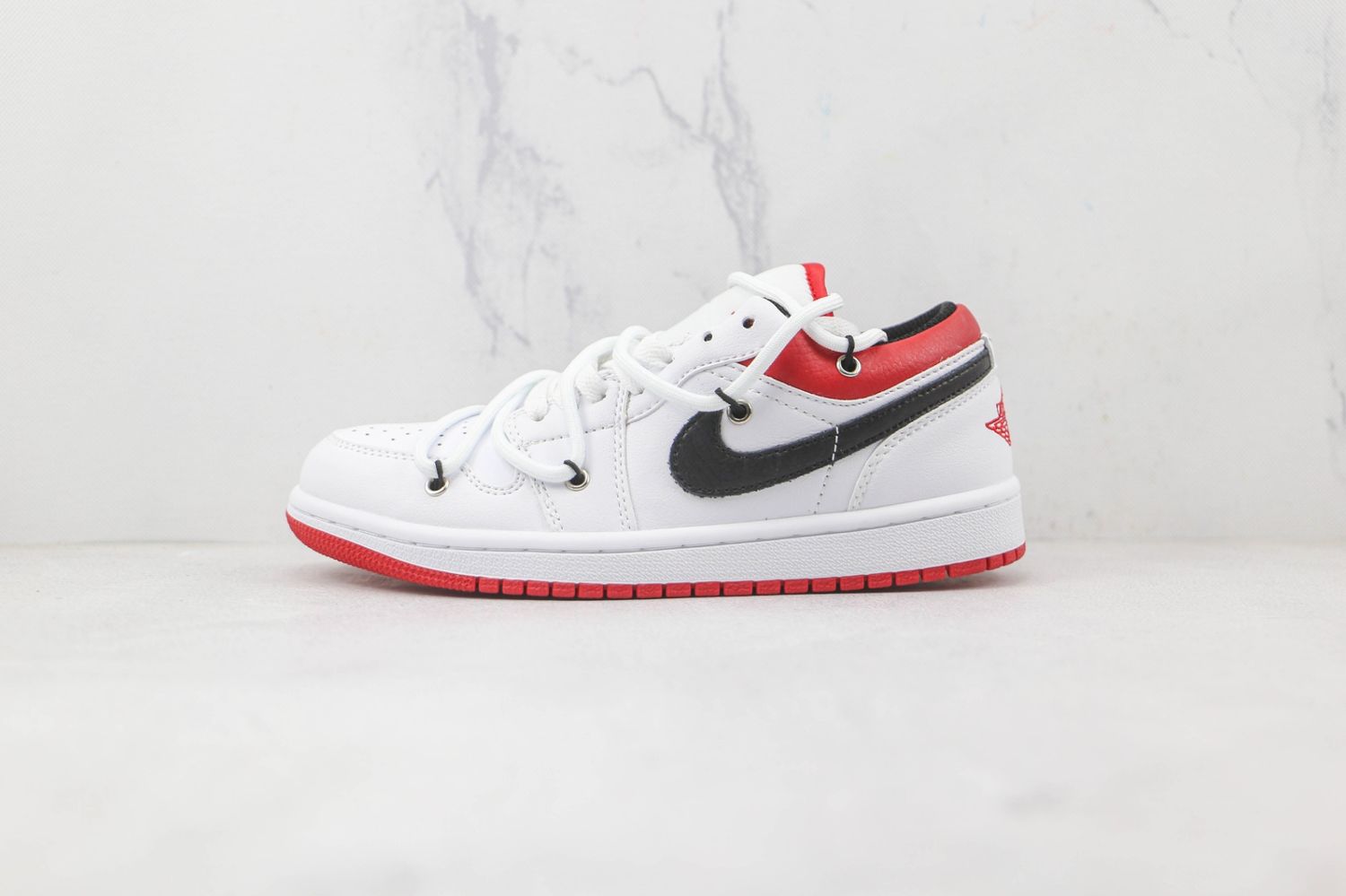 Nike Air Jordan 1 Low