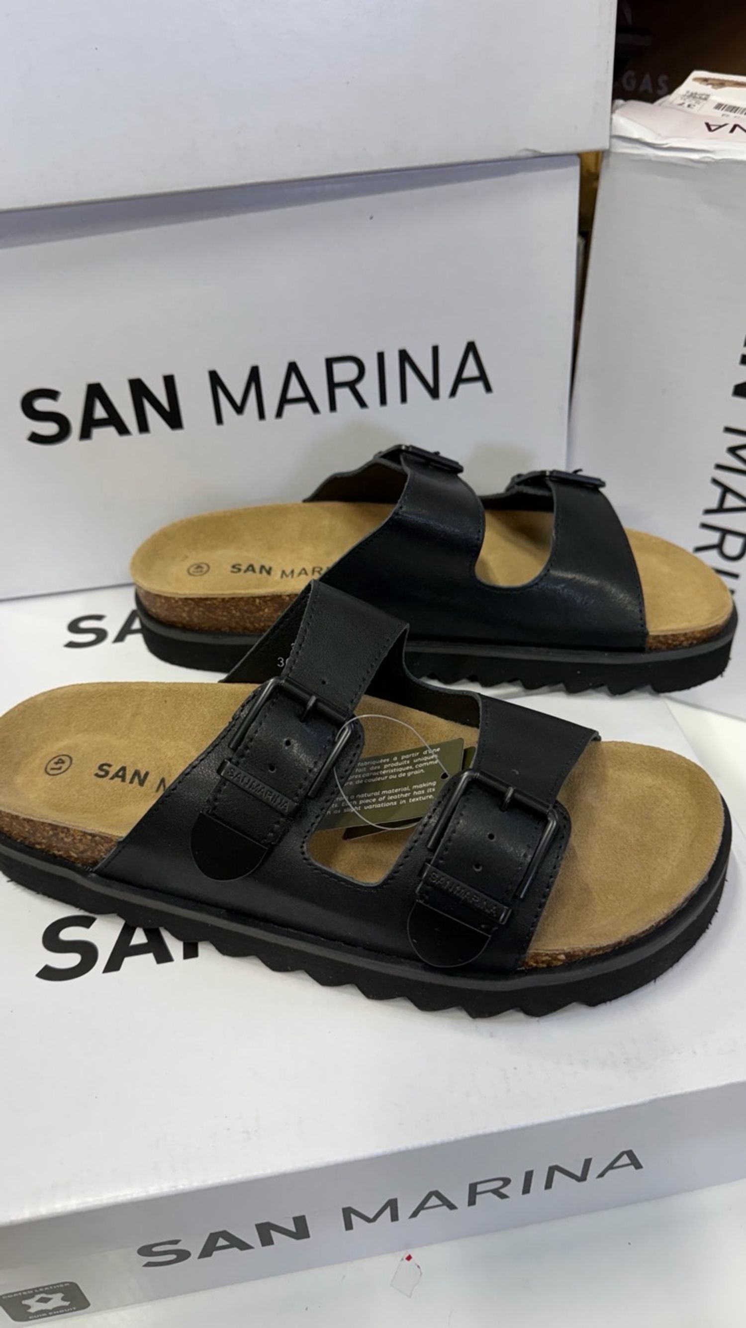San Marina Leather Black