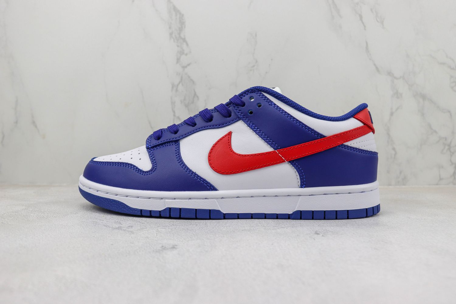 Nike Dunk Low "USA" sneakers
