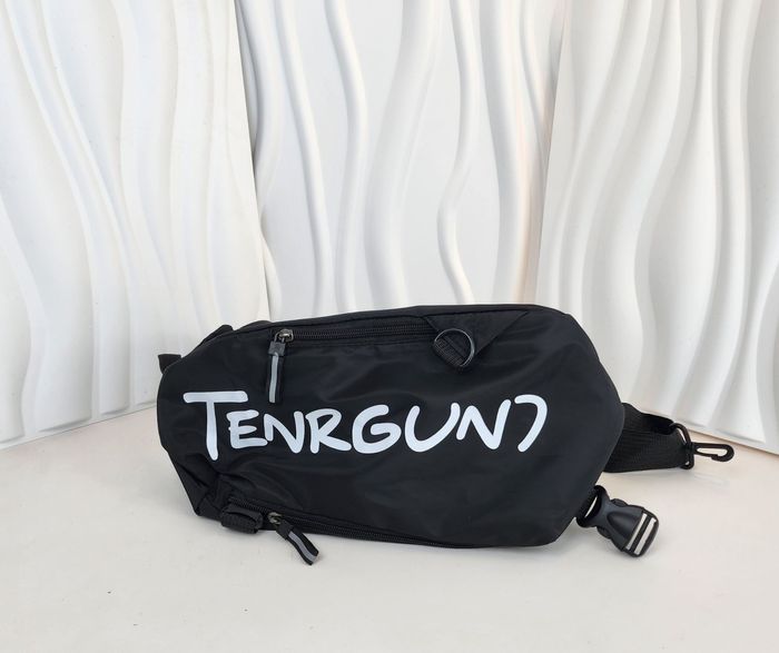 Үүрдэг цүнх