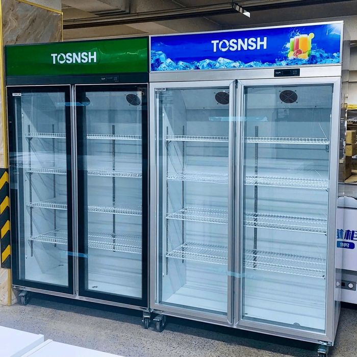 2 хаалгатай босоо хөргүүр 