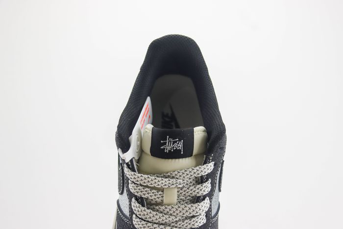 Nike Air Force 1 Low x Stussy 122