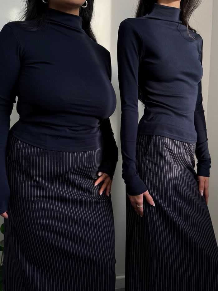 Turtleneck long sleeve top