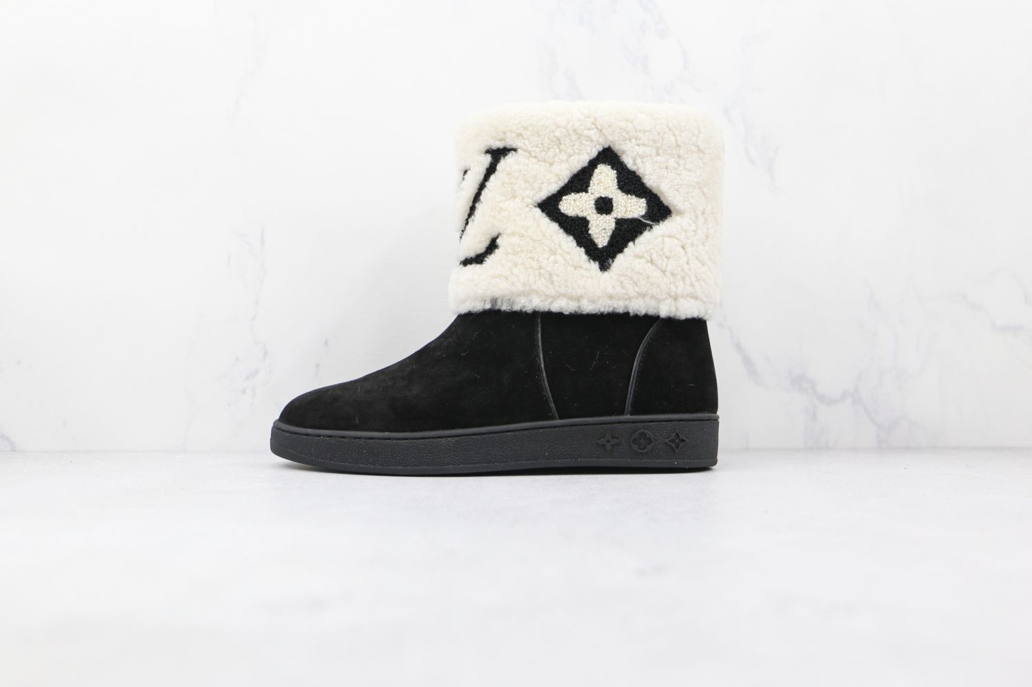 Louis Vuitton Snowdrop Snow Boots Women's Black / White 