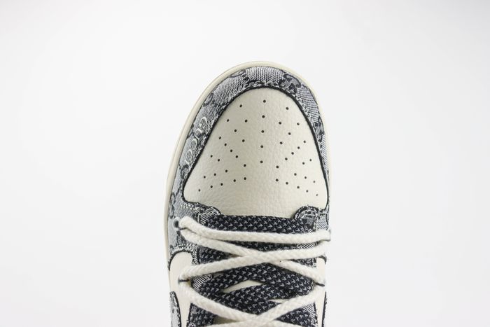 Nike SB Dunk Low x Stussy x Gicci 10