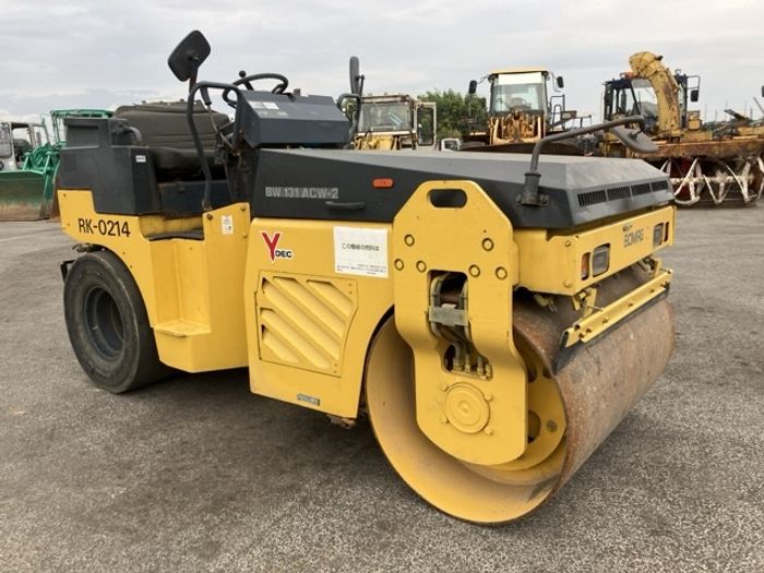 Bomag замын индүү